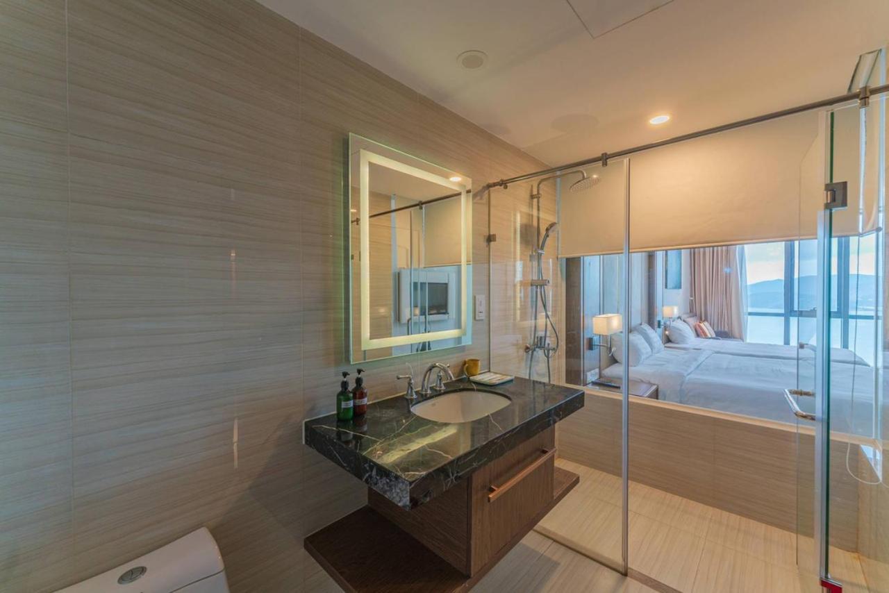 Kn Panorama Beachfront Condotel Nha Trang Kültér fotó