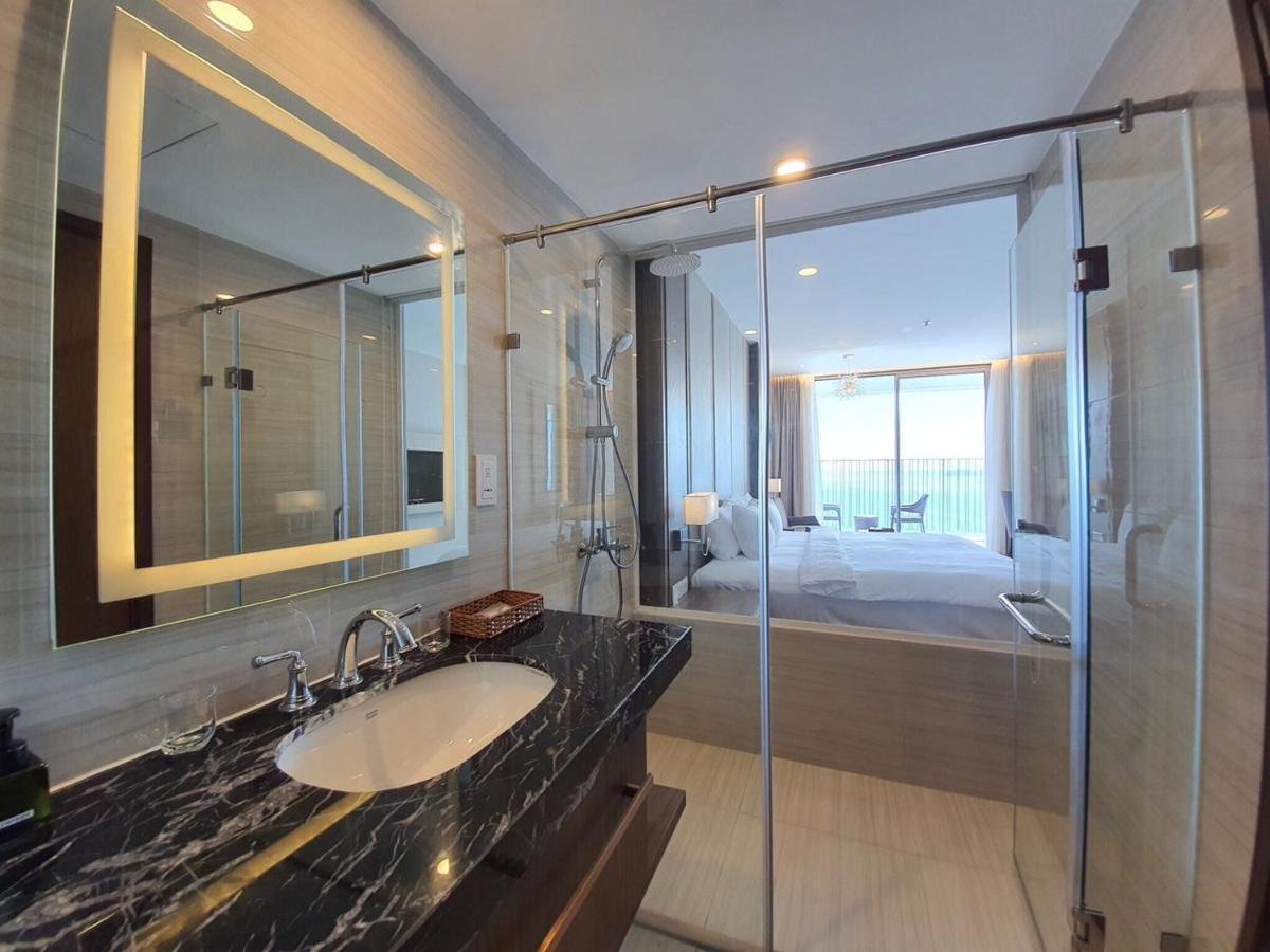 Kn Panorama Beachfront Condotel Nha Trang Kültér fotó