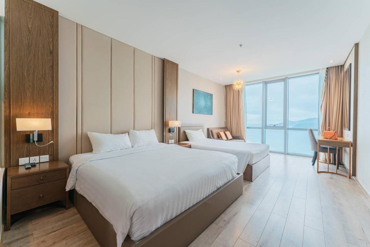 Kn Panorama Beachfront Condotel Nha Trang Kültér fotó