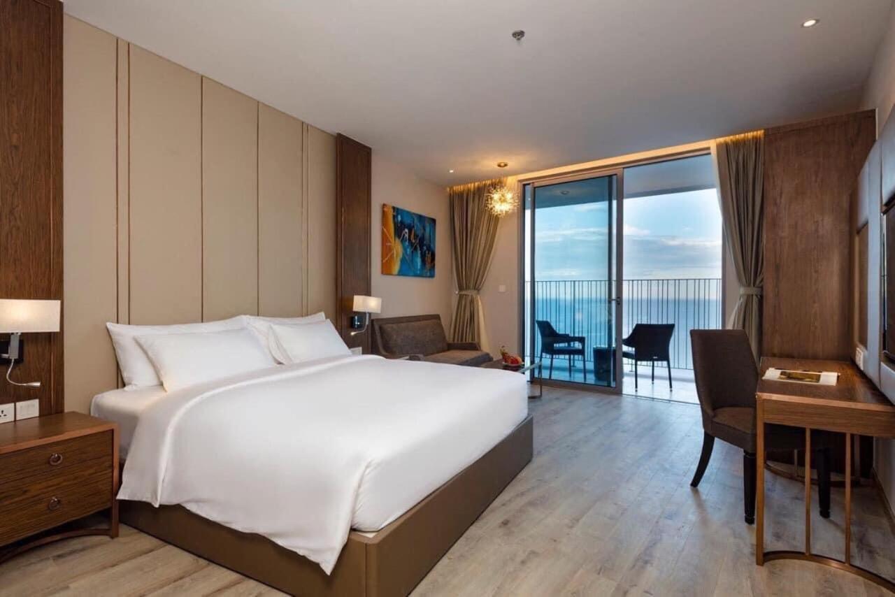 Kn Panorama Beachfront Condotel Nha Trang Kültér fotó