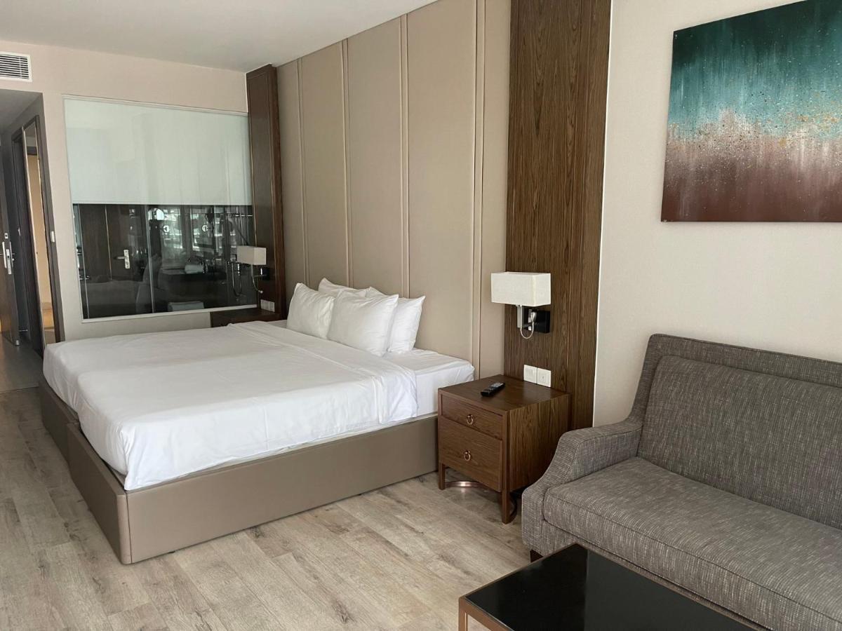 Kn Panorama Beachfront Condotel Nha Trang Kültér fotó